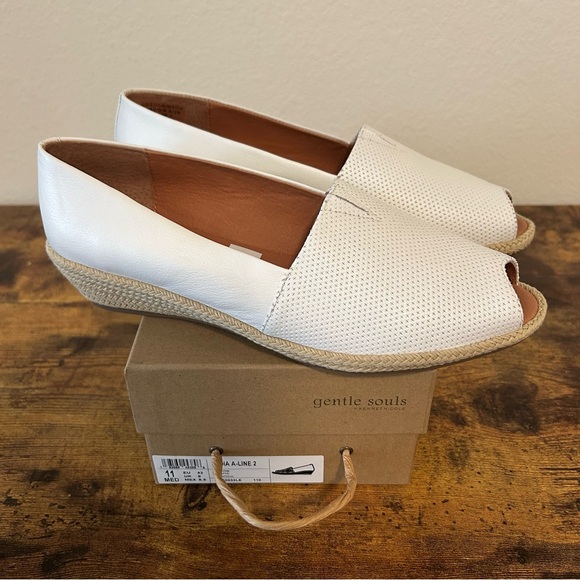 NEW Kenneth Cole Gentle Souls White Espadrille Peep-Toe Shoes Lydia a-line 2 - Picture 1 of 5